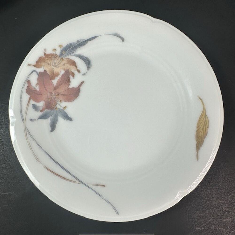 Fine China of Japan Anatole 1-Bread & Butter Plate Mauve&Gray Flowers, Nouvelle